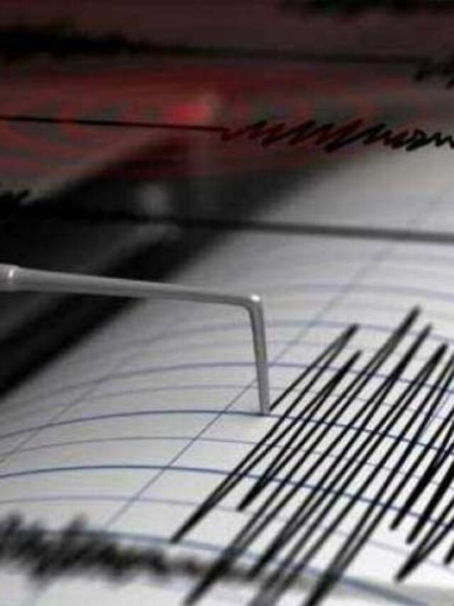 Earthquake in Delhi: दिल्ली NCR में महसूस किए गए तेज भूकंप के झटके, जानिए कितनी रही तीव्रता